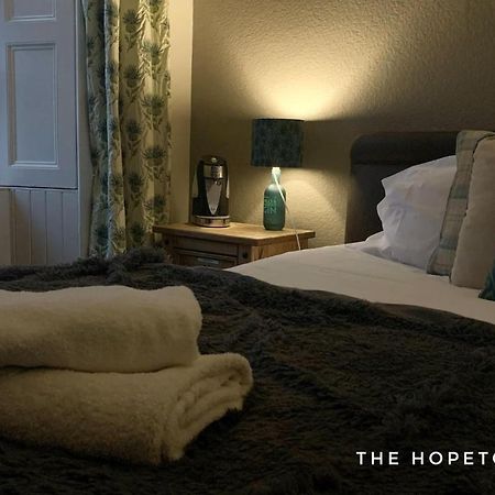 โรงแรมเดอะ โฮปทาวน์ อาร์ม Leadhills ภายนอก รูปภาพ