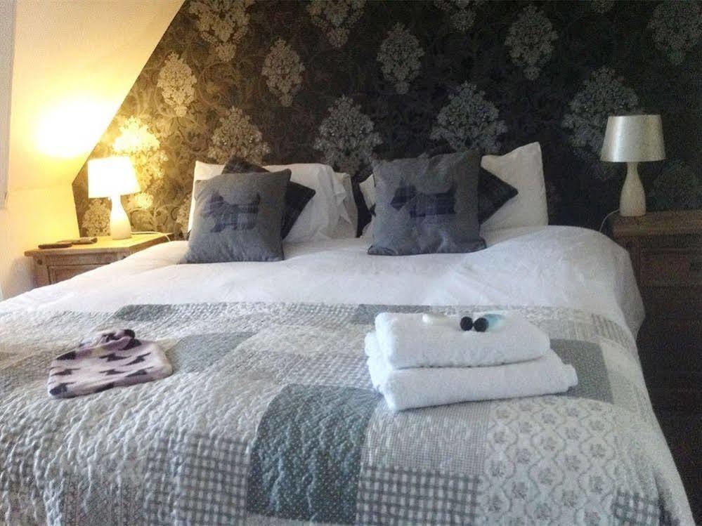 โรงแรมเดอะ โฮปทาวน์ อาร์ม Leadhills ภายนอก รูปภาพ